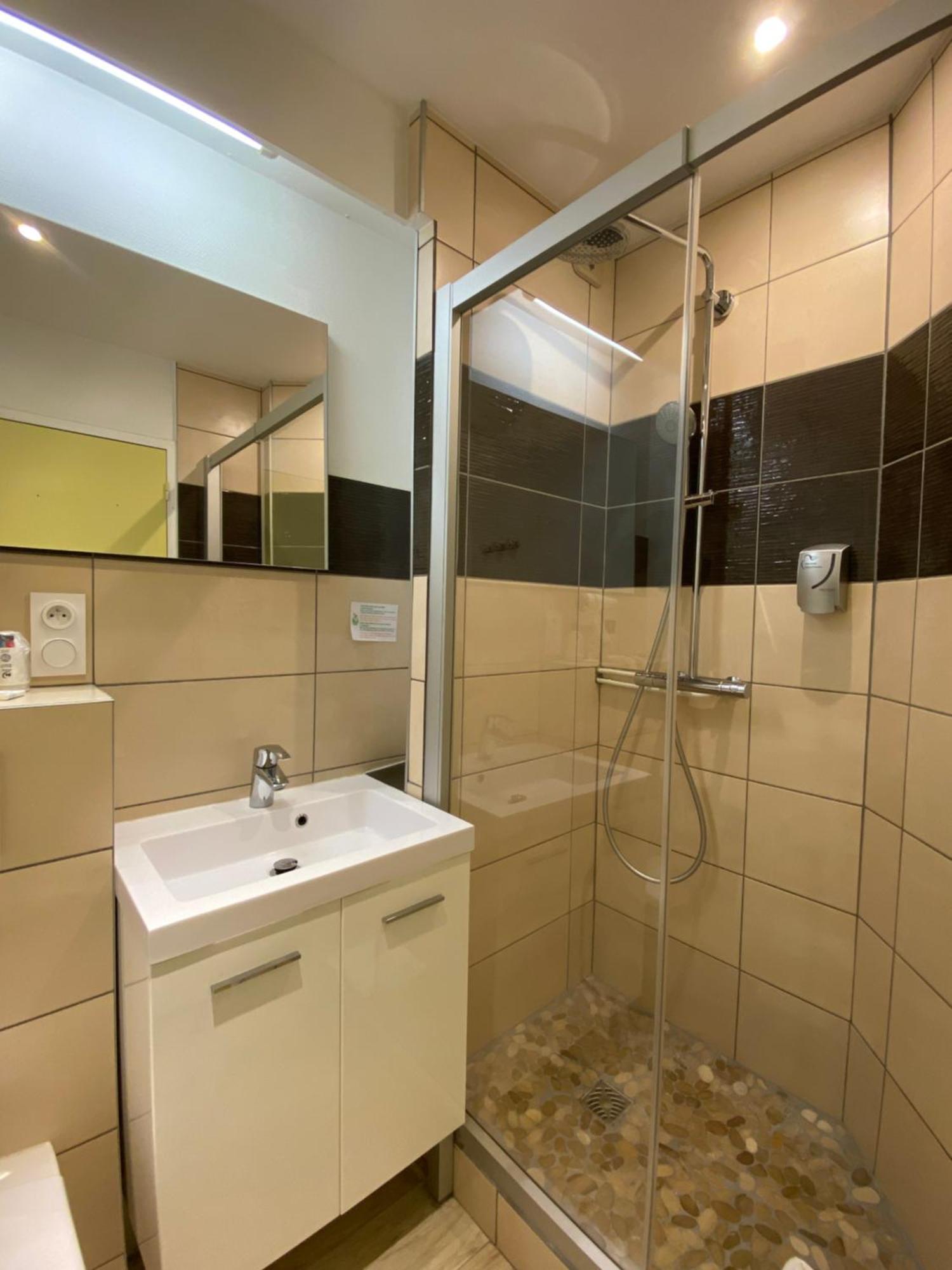 Hotel Melodie Bellignat Bagian luar foto