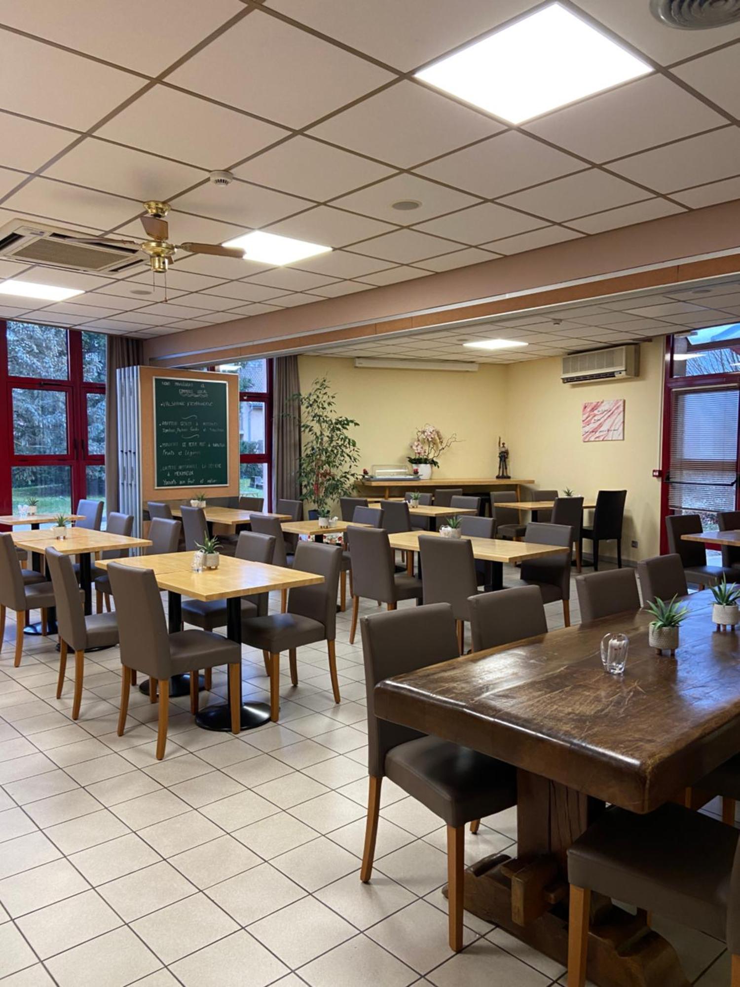 Hotel Melodie Bellignat Bagian luar foto